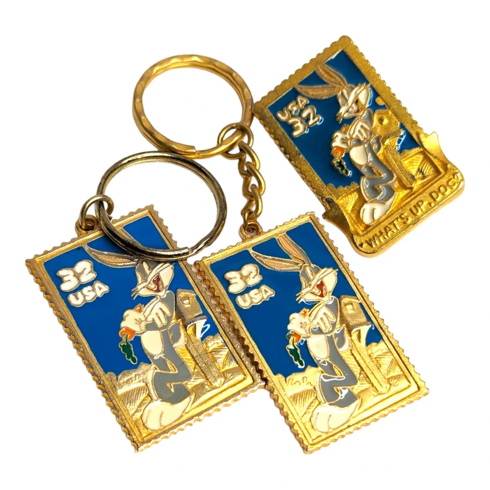 Lot of 3 90s Bugs Bunny USA Gold Tone Metal Enamel Stamp Keychains &‎ Brooch Pin
